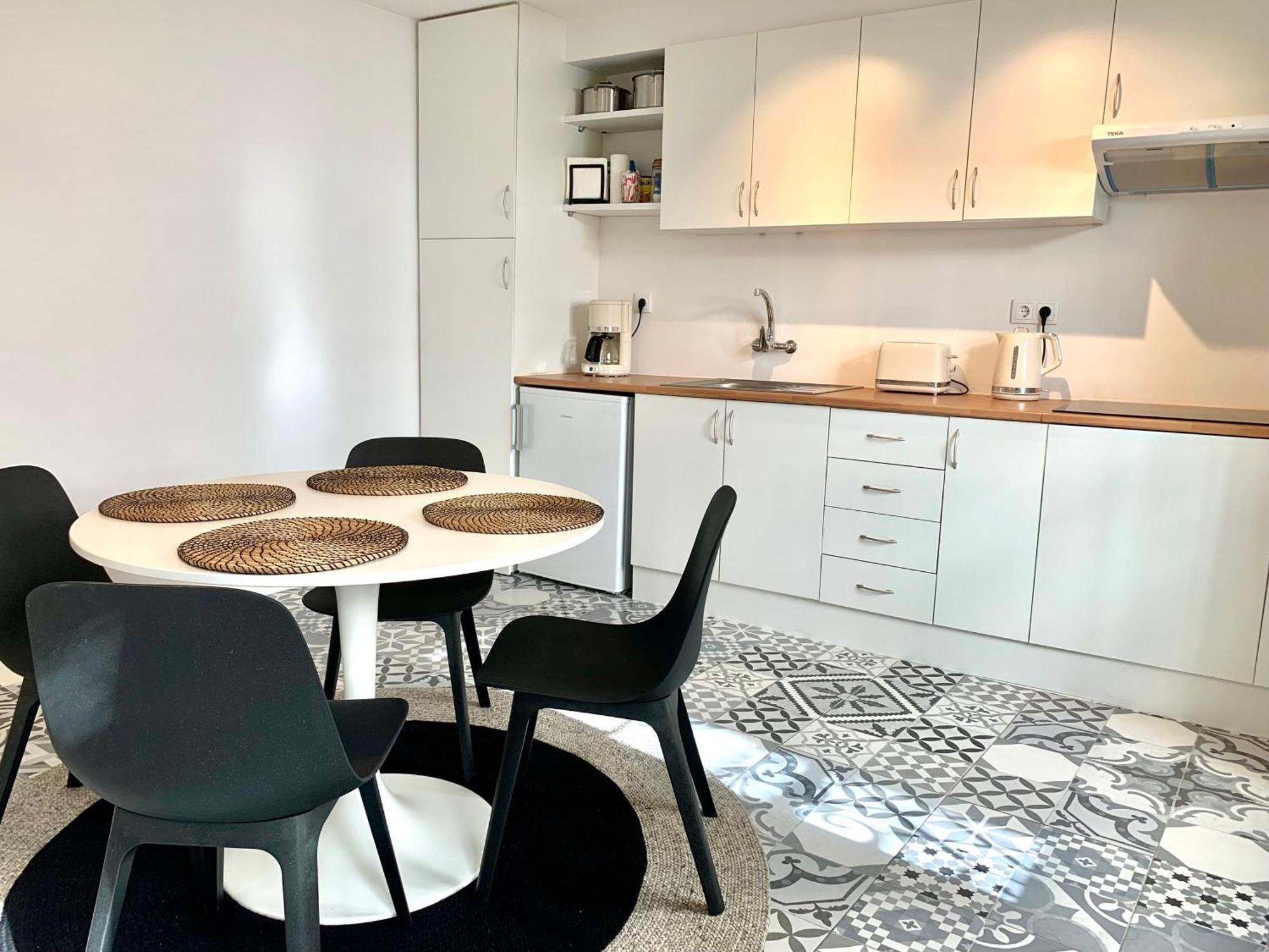 Ribeira Charming Apartments Порту Номер фото